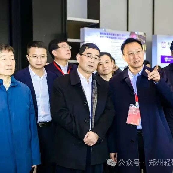十亿瓦级AI工厂崛起,Spectrum-XGS引爆光通信与网络设备新机遇